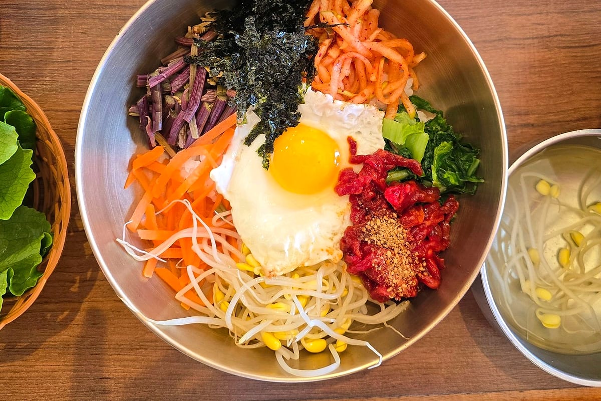 全州石板排骨与拌饭:拌饭与石板排骨套餐