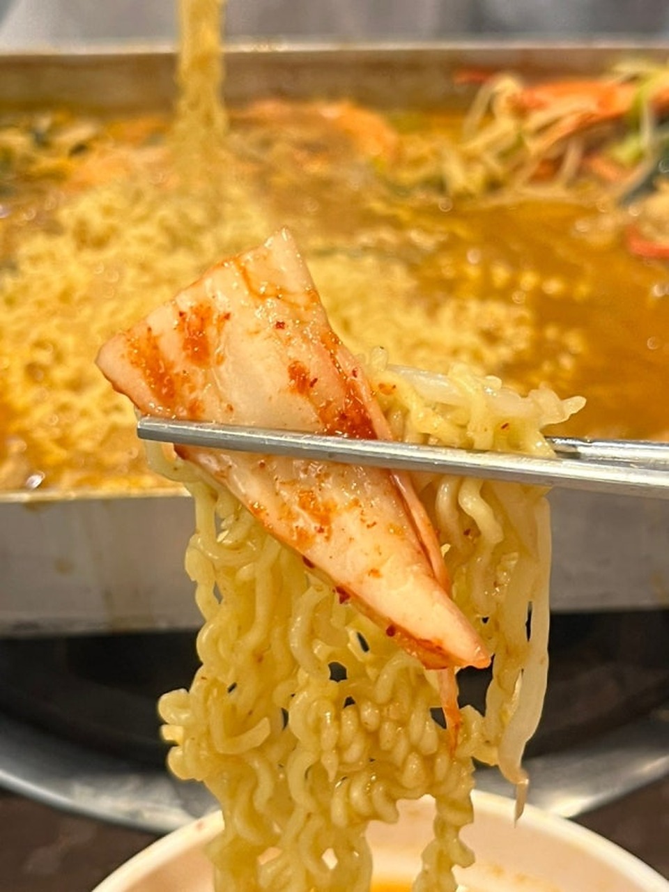 名品海鲜锅海鲜拉面