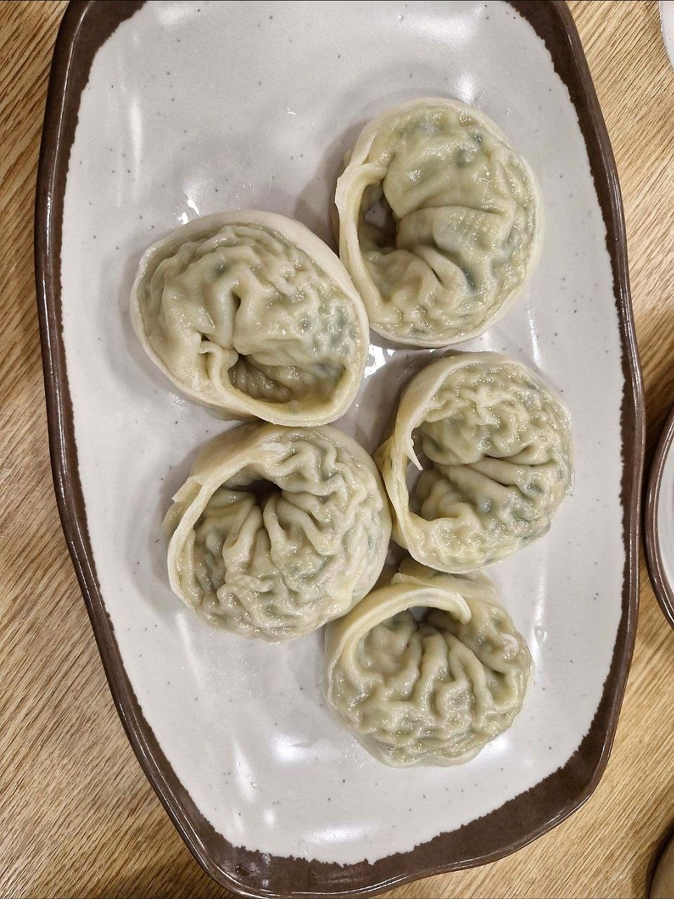 一盘韩式饺子
